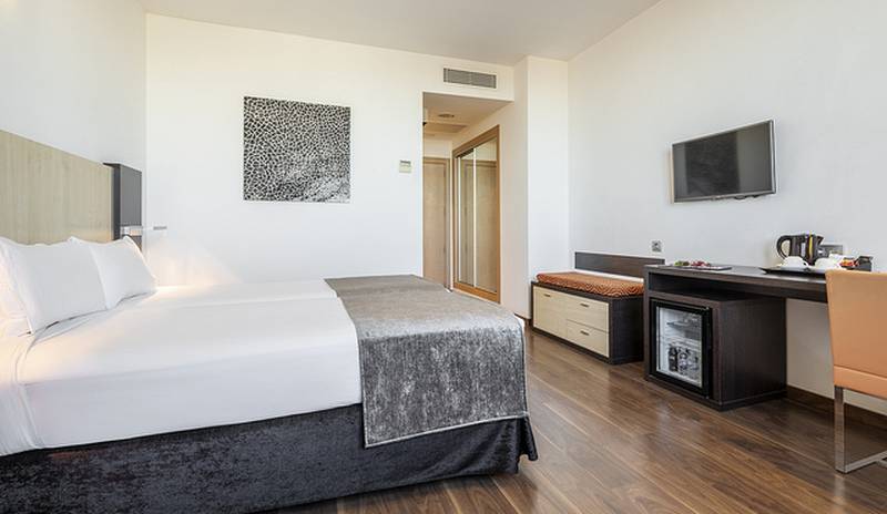  Hotel ILUNION Aqua 4 Valence